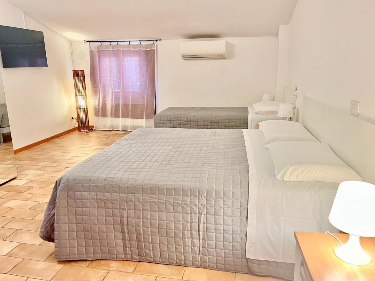 Gh Paradiso - Apartments Siena Kültér fotó