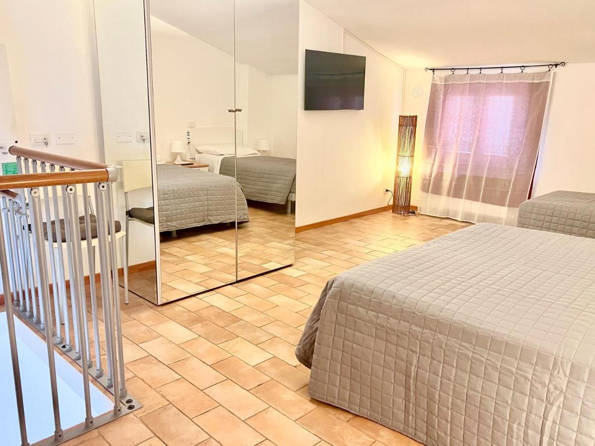 Gh Paradiso - Apartments Siena Kültér fotó