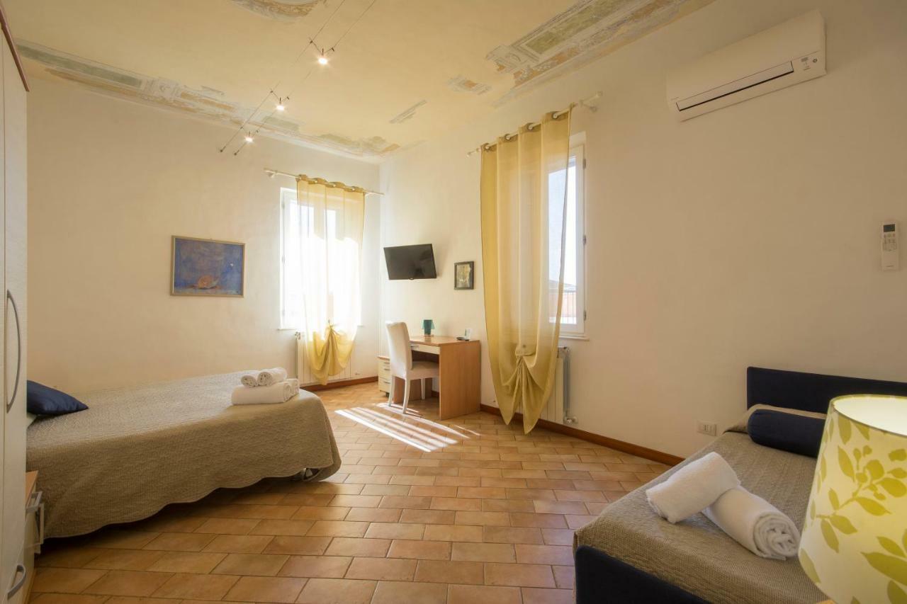 Gh Paradiso - Apartments Siena Kültér fotó