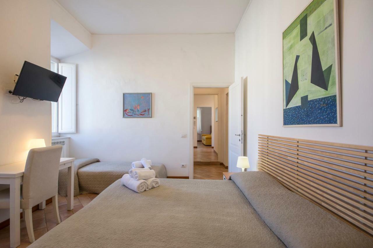 Gh Paradiso - Apartments Siena Kültér fotó